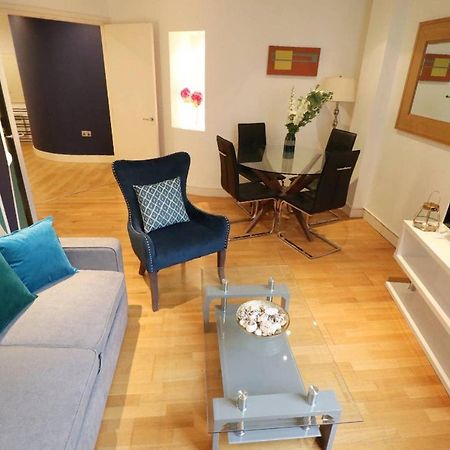 Heart Of Leeds City Centre Living - Sleeps 6 Apartment ภายนอก รูปภาพ